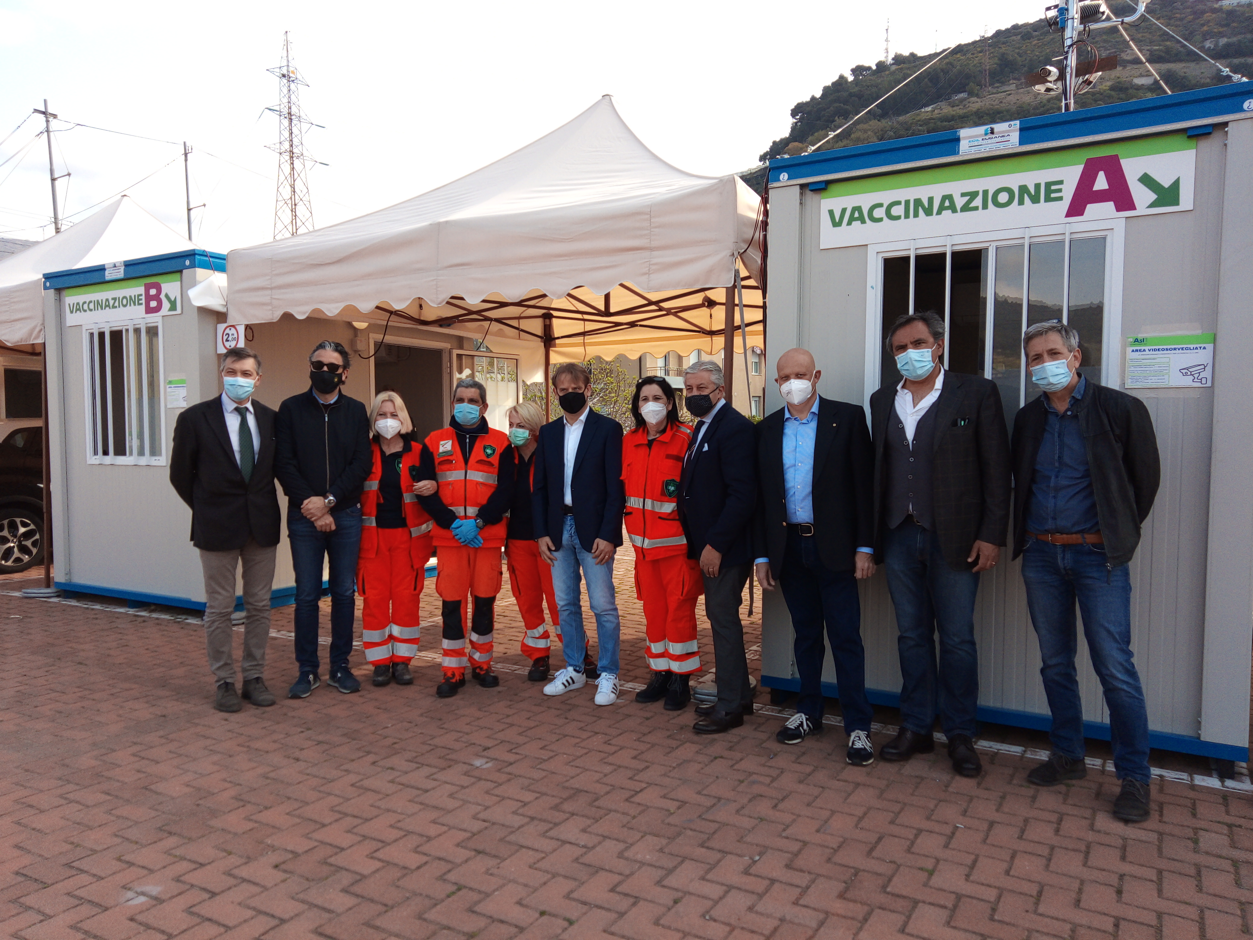 apertura drive through vaccinale di Taggia